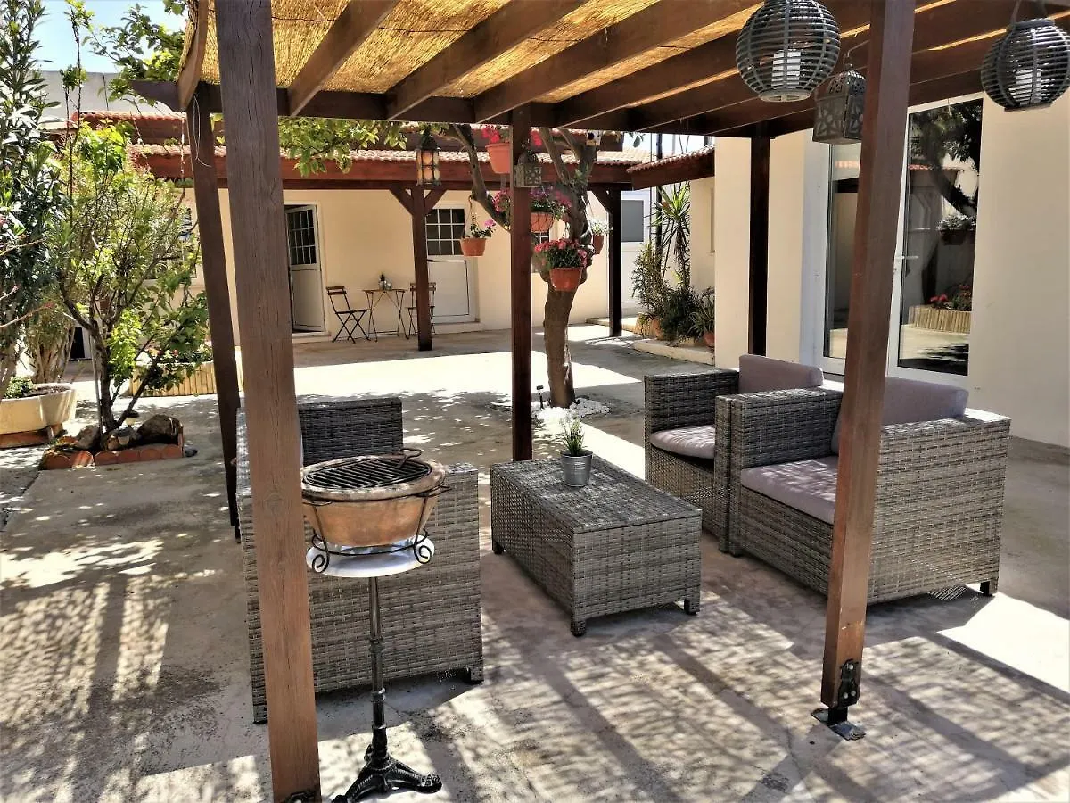 Holiday home Lemon Tree Courtyard Villa Larnaca